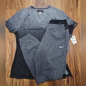 Carhartt Cargo Jogger Scrub Pants and Koi Basic Scrub Top